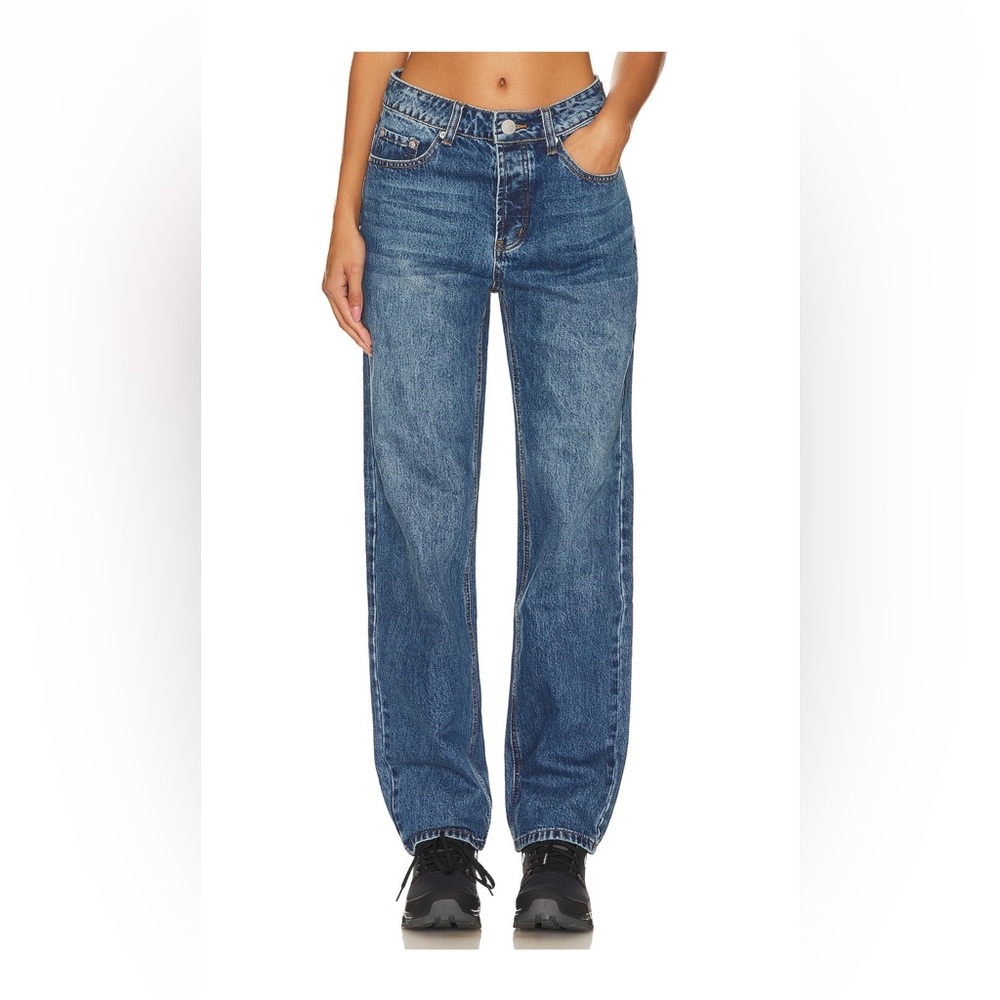 Super down jeans loved them but have too many similar